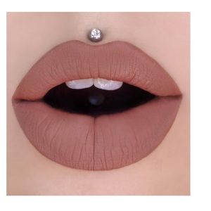 Jeffree Star Cosmetics Celebrity Skin